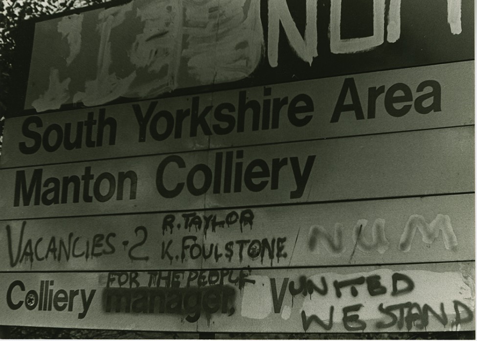 0002820_HalfmoonCamerawork_Photograph_SouthYorkshireMantonCollieryStrike_1984_05.jpg