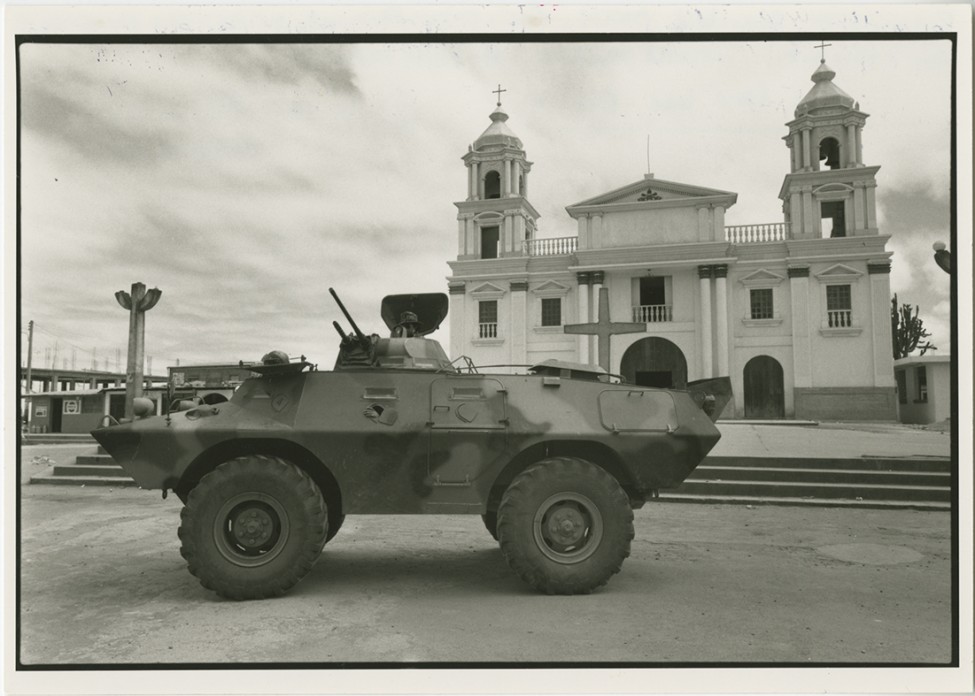 0000385_HalfMoonCamerawork_Photograph_Guatemala_ATestimonialExhibition_002.jpg